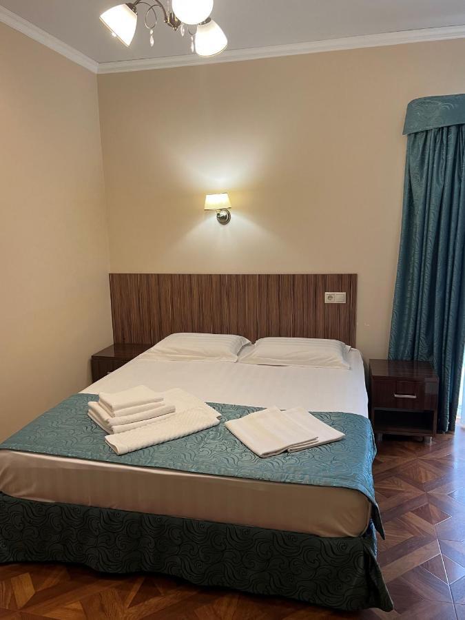 Guest House Ritsa Gagra Kültér fotó